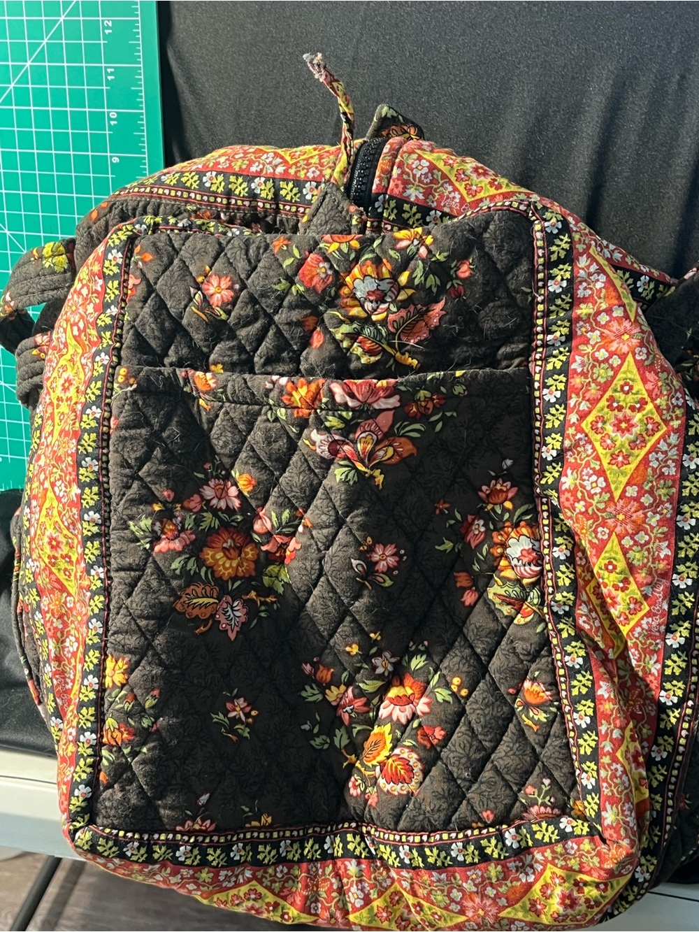Vintage Vera Bradley  overnight Bag with Multicolor Floral Pattern - Picture 4 of 5